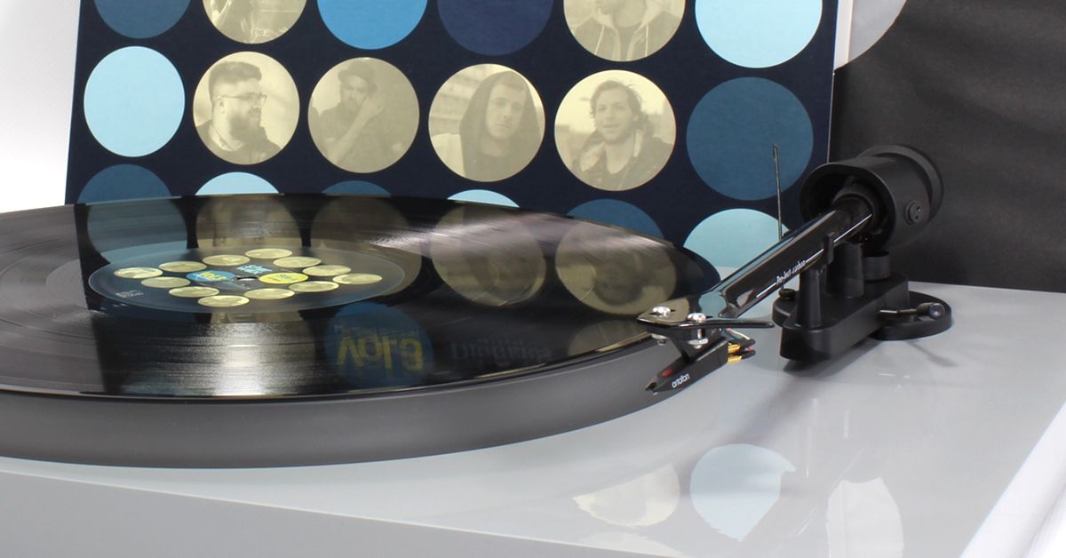 Une platine achetée, un vinyle offert !