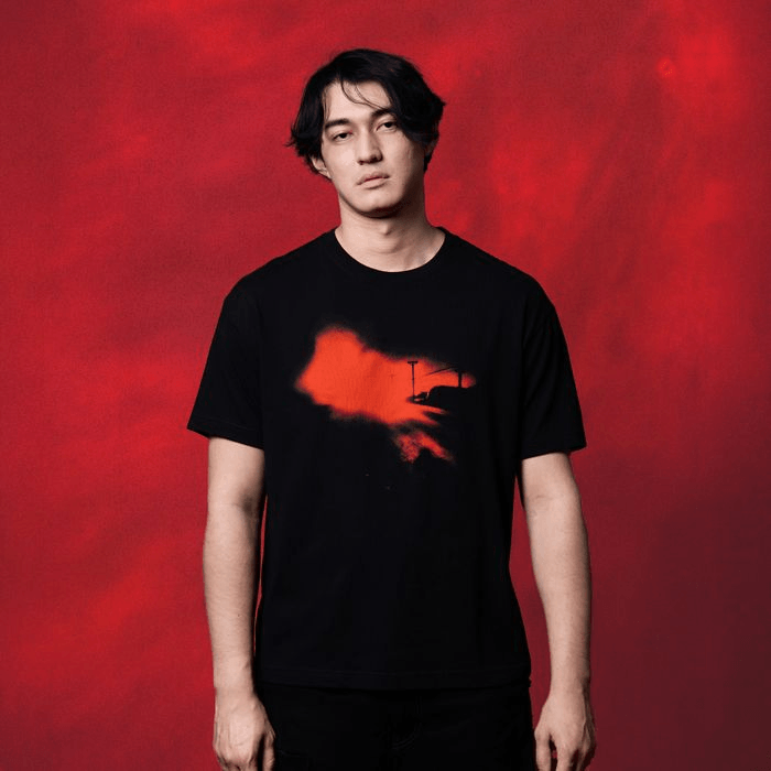 T-shirt - Joji - Piss In The Wind - Tee 1 (hover)